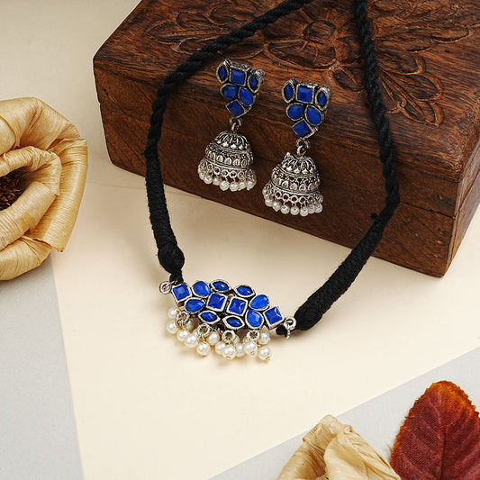 Stone saga pearl rope neckpiece (Blue)