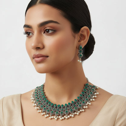 Ethnic echo stone studded rope neckpiece set (Green)