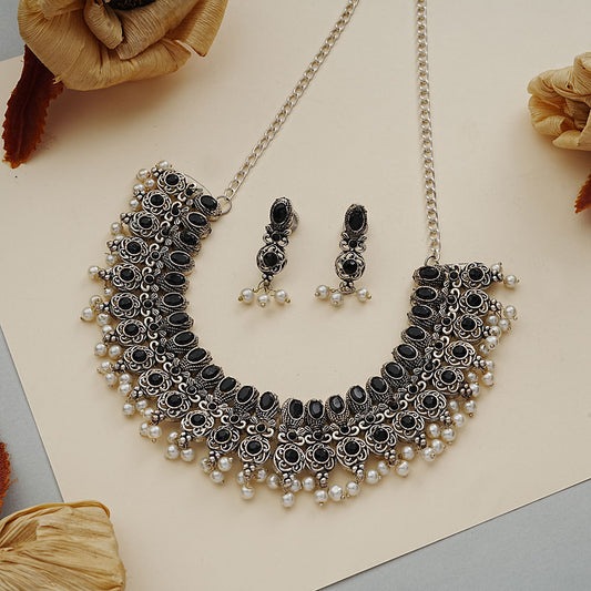 Ethnic echo stone studded rope neckpiece set (Black)