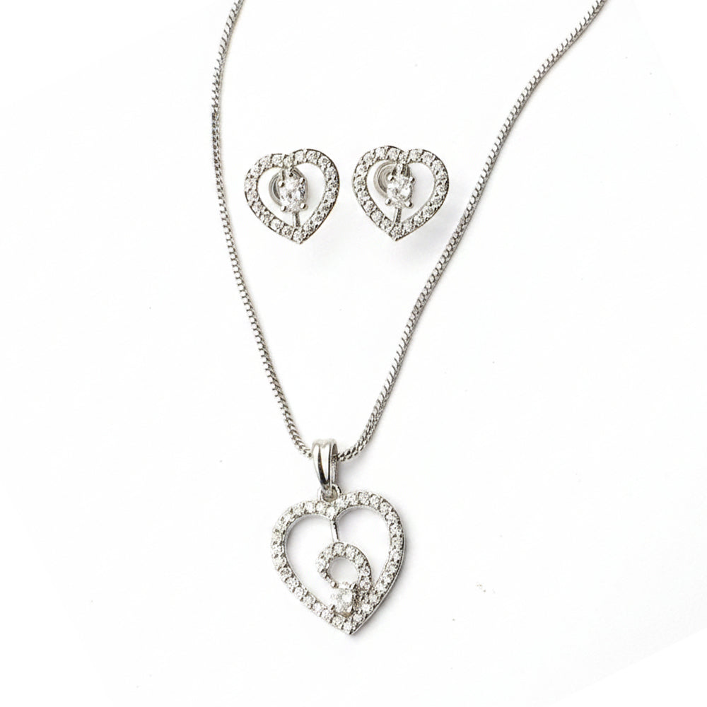 Gentle Heart- Stone studded neckpiece set