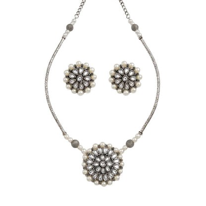 Crystal bloom oxidised chain neckpiece (White)