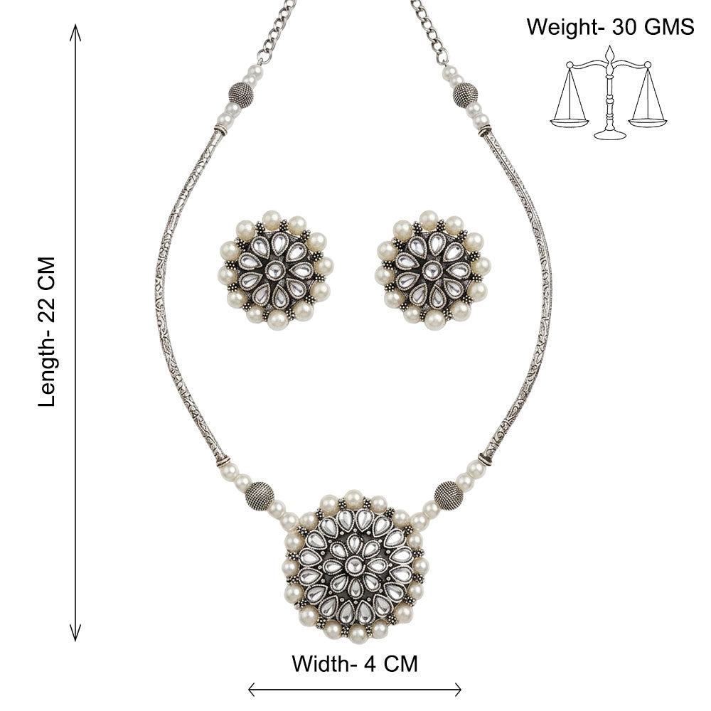Crystal bloom oxidised chain neckpiece (White)