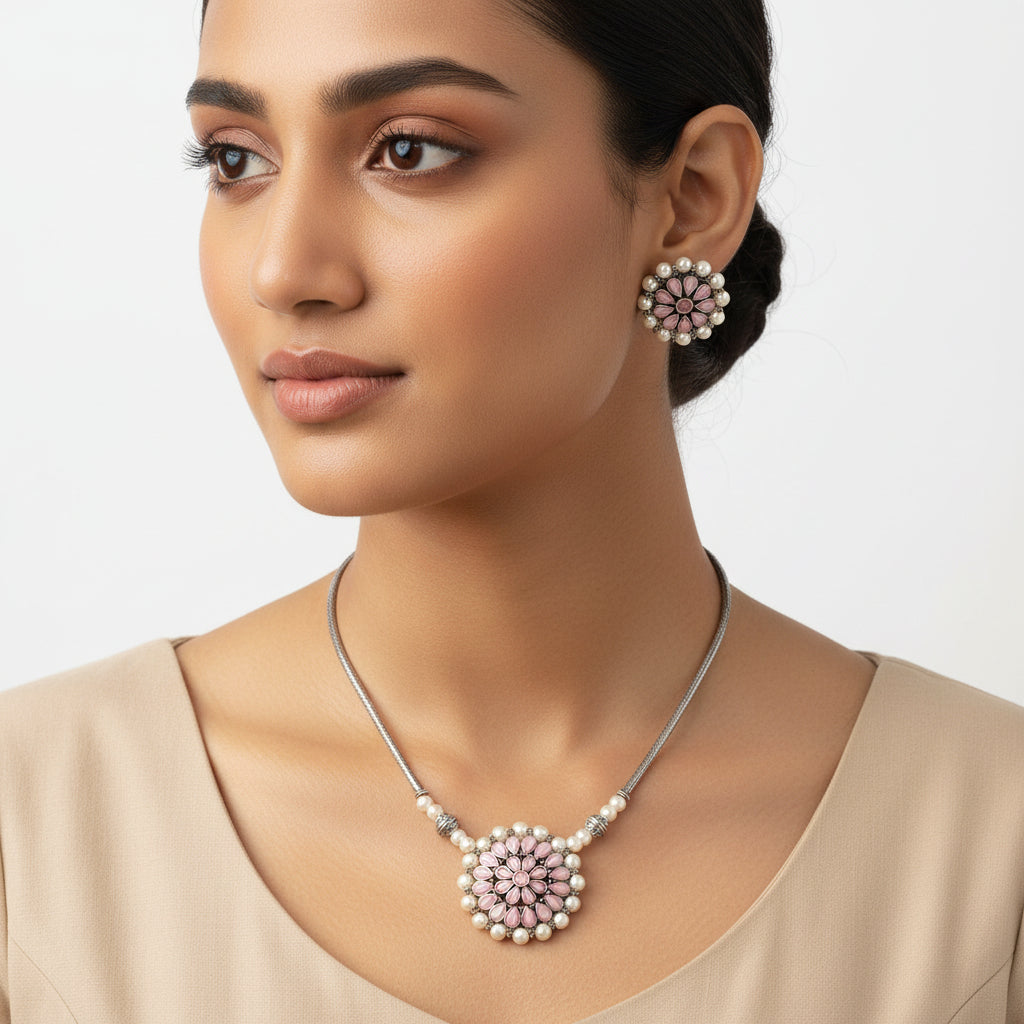 Crystal bloom oxidised chain neckpiece (Baby Pink)