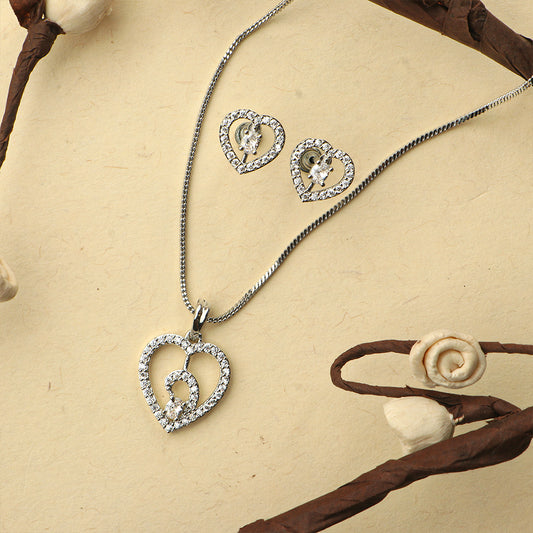 Gentle Heart- Stone studded neckpiece set