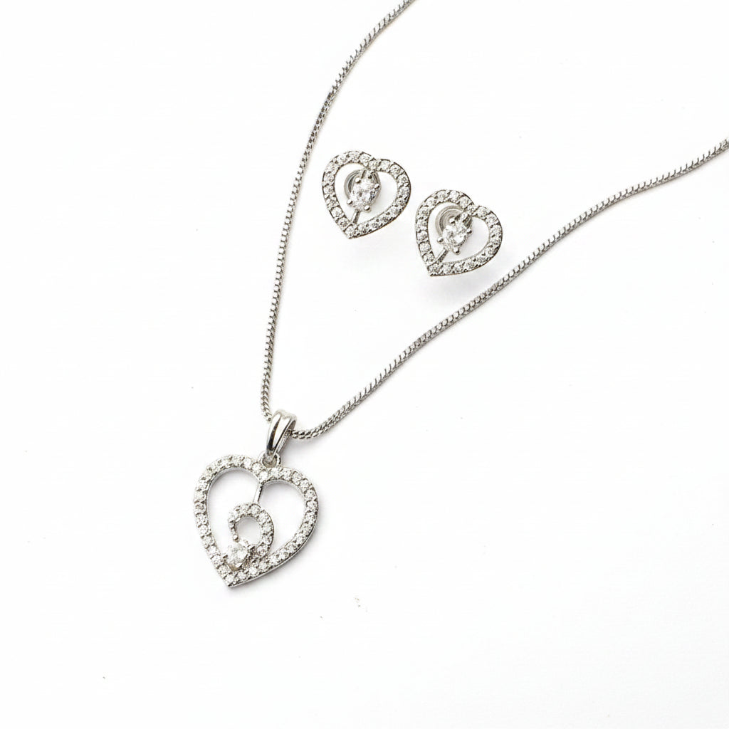 Gentle Heart- Stone studded neckpiece set