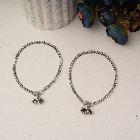 Boho bindass beaded anklet (Silver)