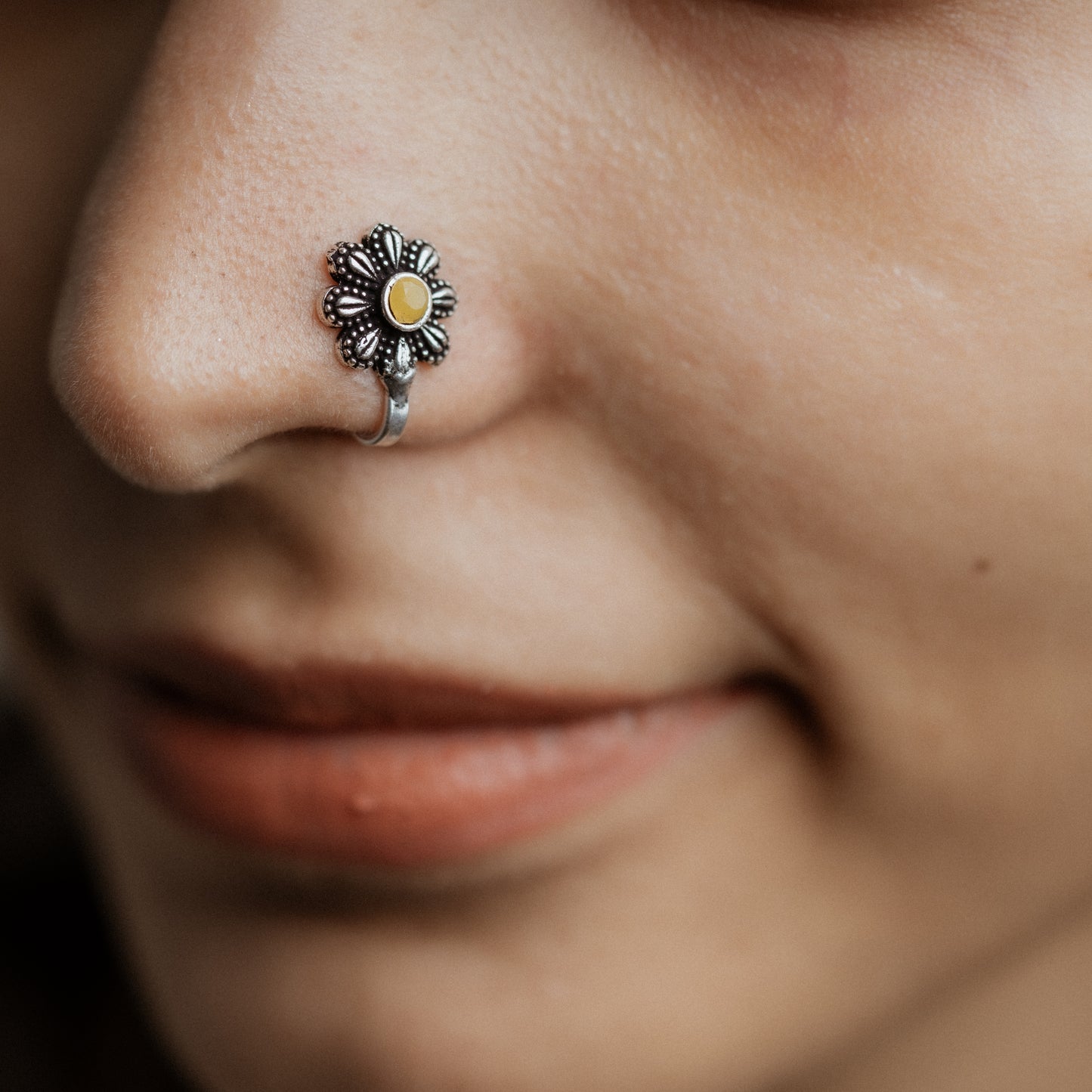 Stone Studded Beautiful Nosepin
