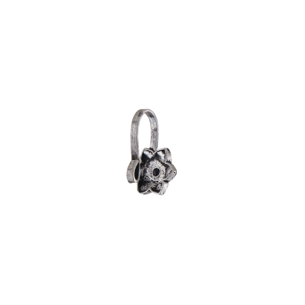 Stone Studded Beautiful Nosepin