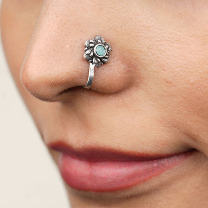 Stone Studded Beautiful Nosepin