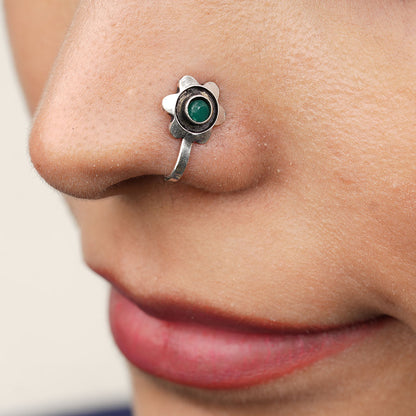 Stone Studded Beautiful Nosepin