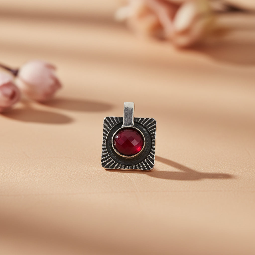 Stone Studded Beautiful Nosepin