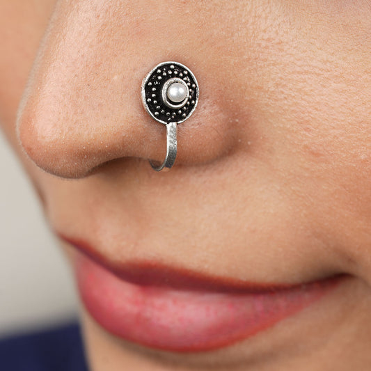 Stone Studded Beautiful Nosepin