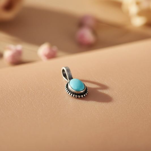 Stone Studded Beautiful Nosepin