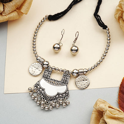 Mirror gleam oxidised neckpiece (Silver)