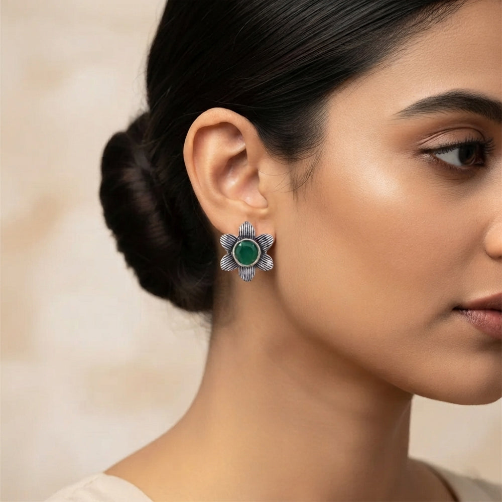 Adiva Silver Stud Earrings (Green)