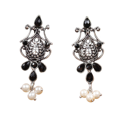 Flower motif hanging pearls dangler earring (Black)