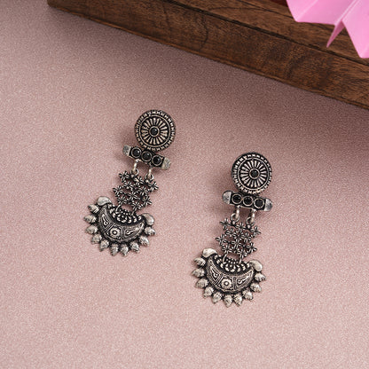 Black Stone Studded Rajwada Style Statement Danglers