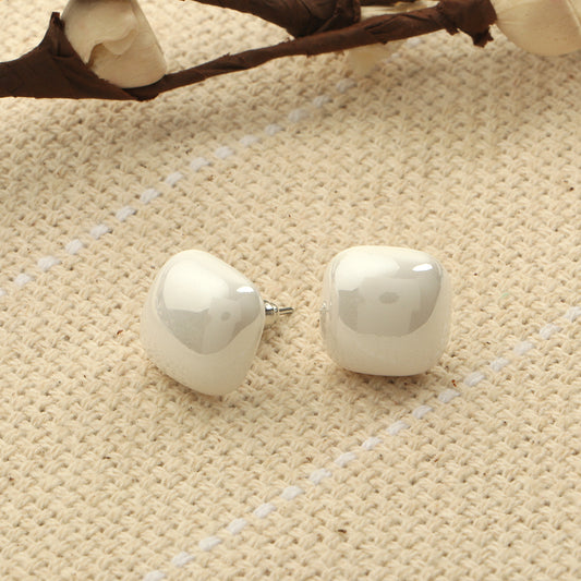 Clean Glow- Stone Stud Earrings