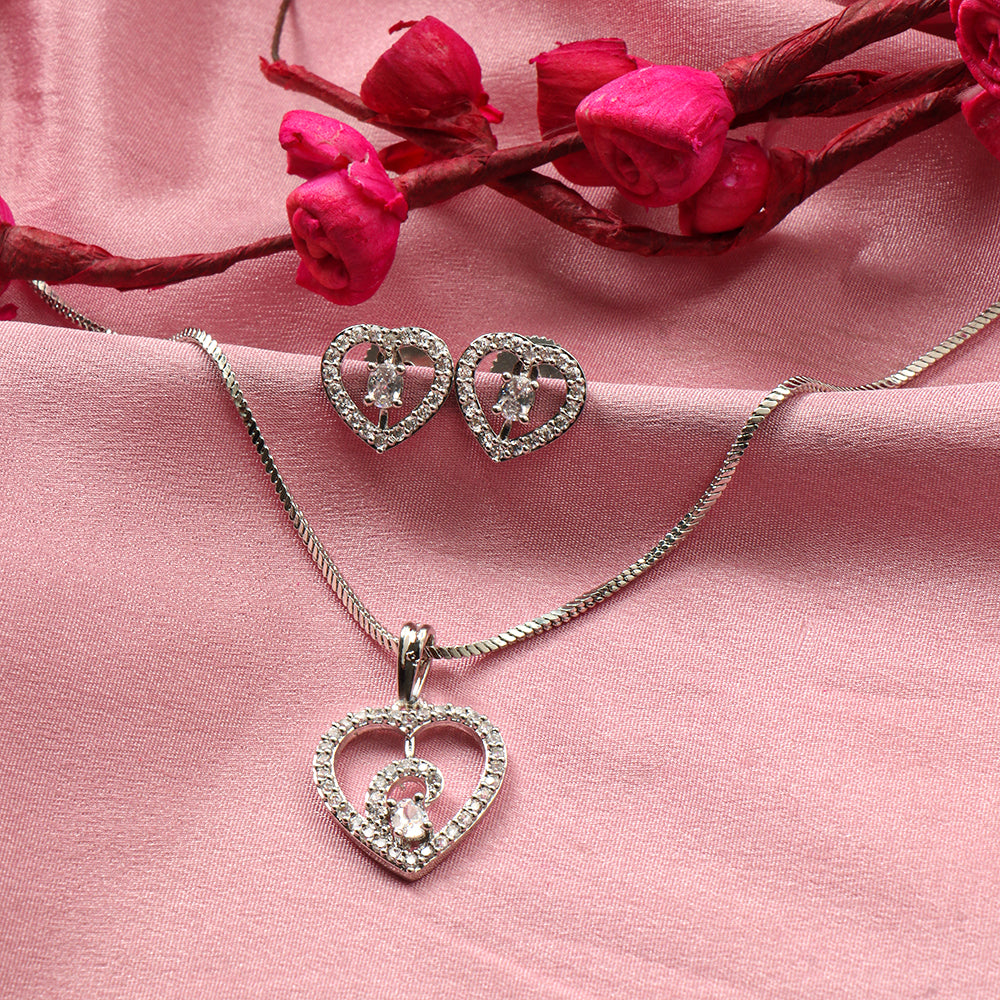 Gentle Heart- Stone studded neckpiece set