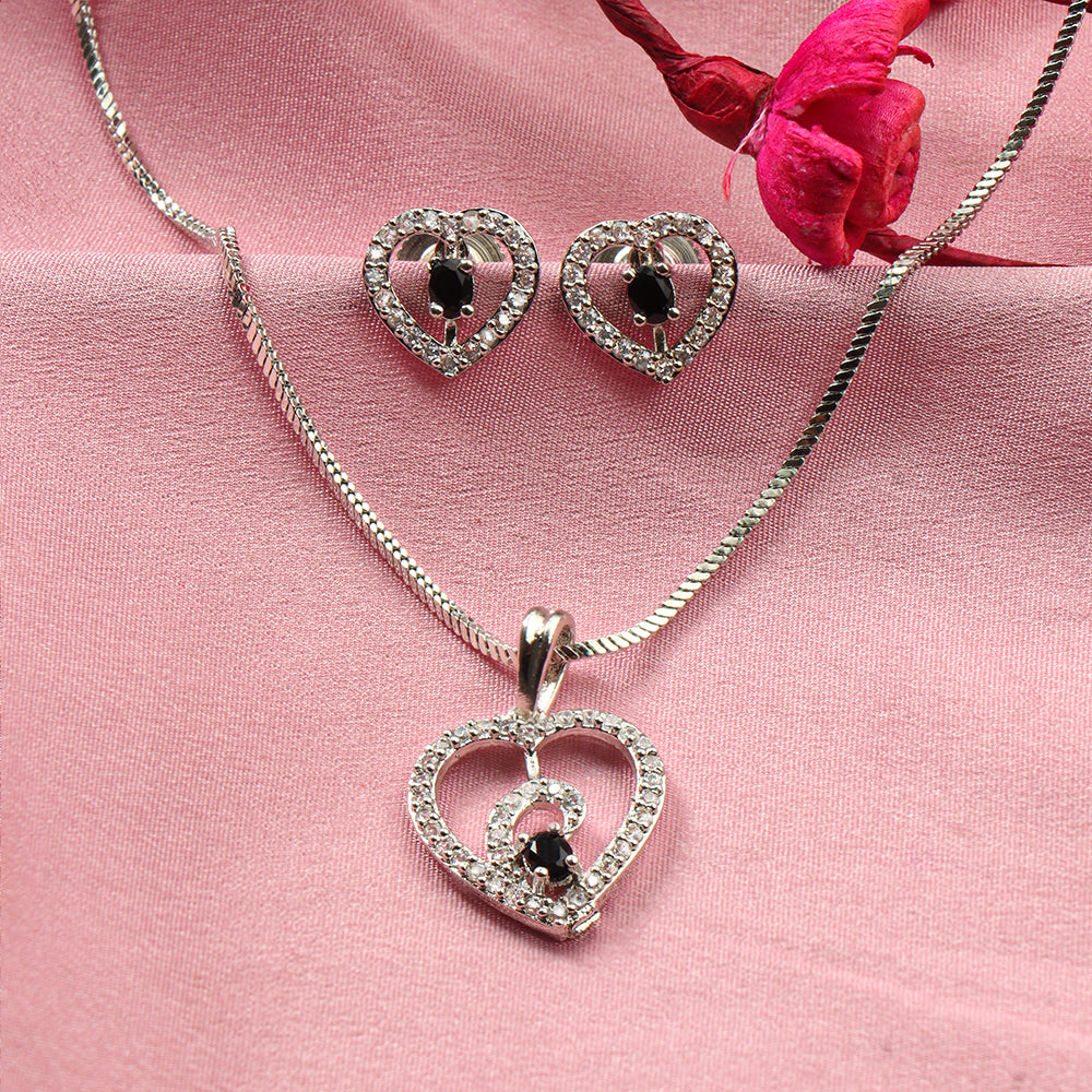 Gentle Heart- Stone studded neckpiece set