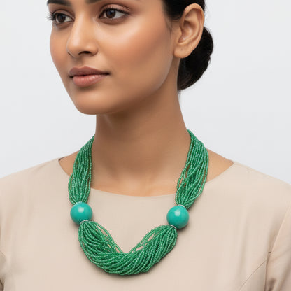 Ever-green beaded neckpiece