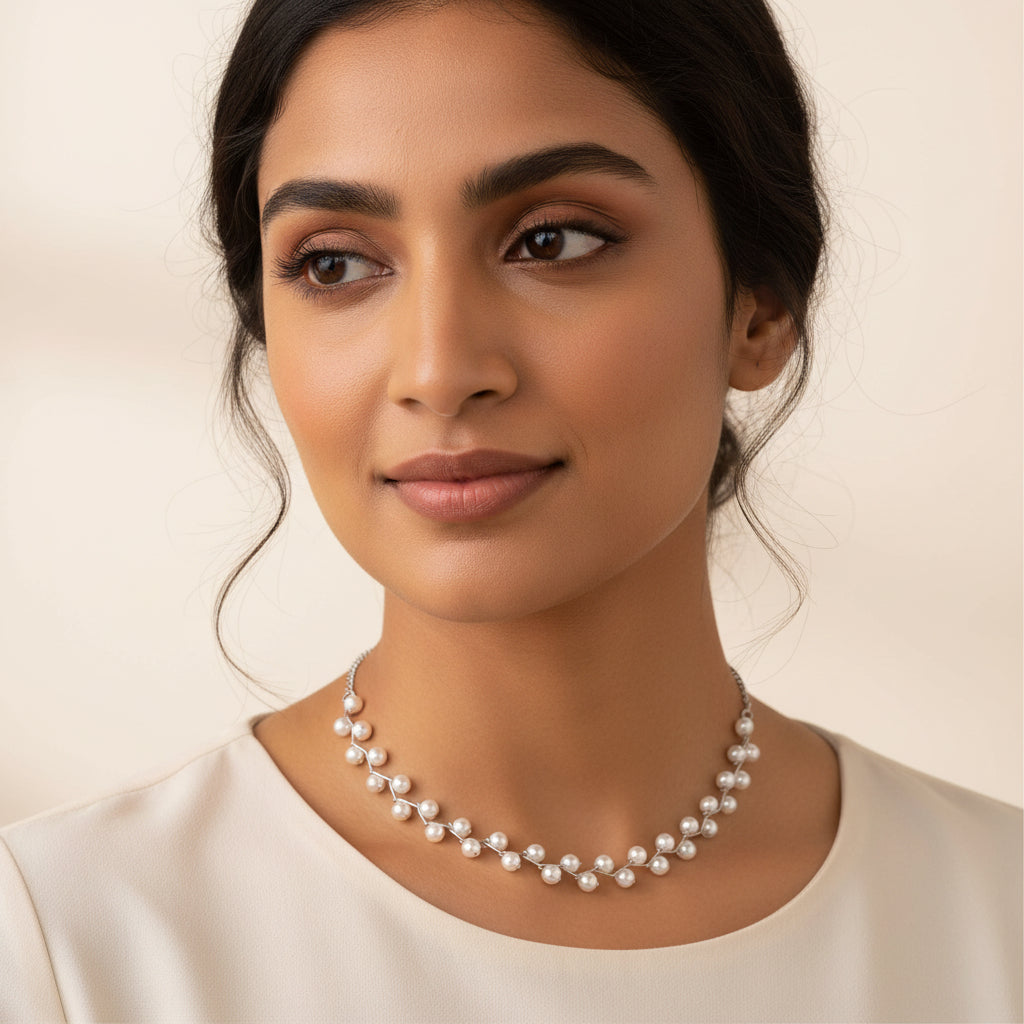 Delicate pearl choker neckpiece