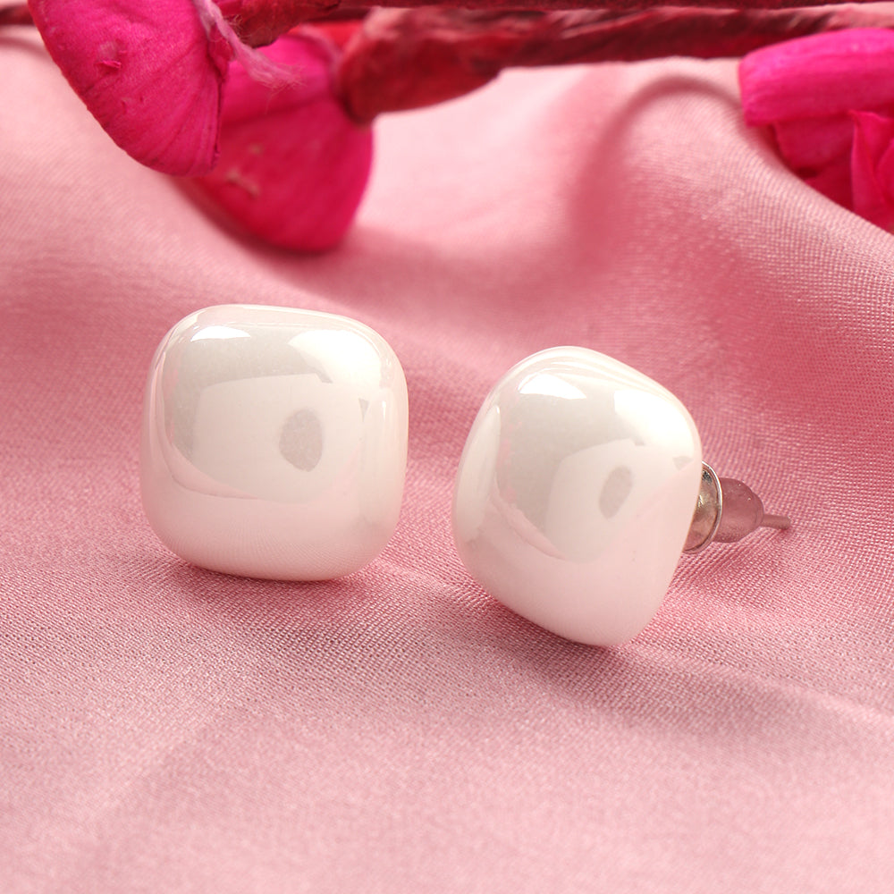 Clean Glow- Stone Stud Earrings