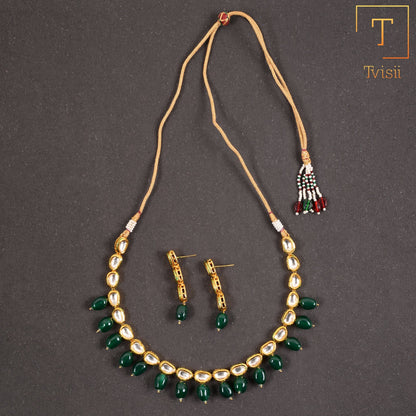 Kundan Neckpiece set