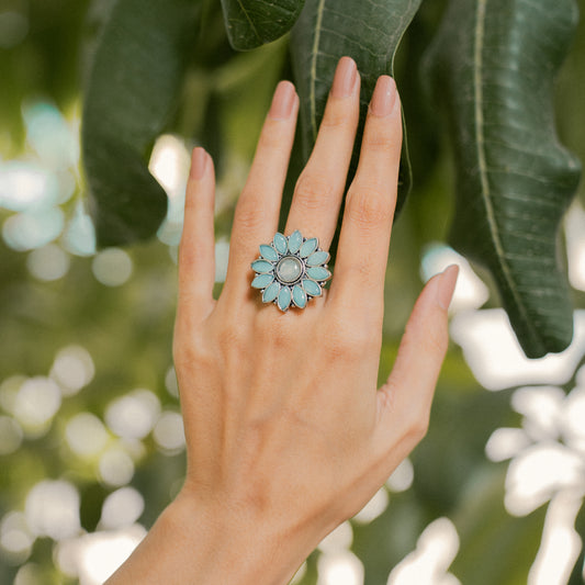 Everyday orchid stone studded oxidized rings (Mint)