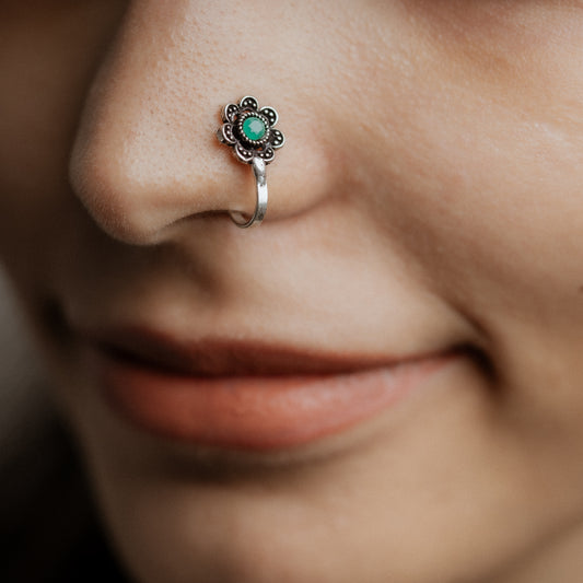 Stone Studded Beautiful Nosepin
