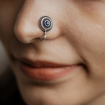 Radiant round oxidised nosepin (Blue)