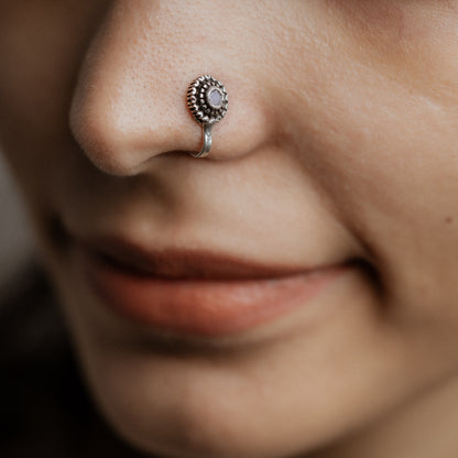 Twinkle dot stone studded nosepin (Baby Pink)