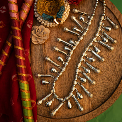 Dangling drops oxidised kamarband (Silver)