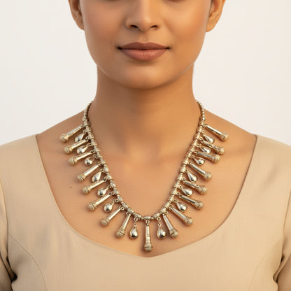 Dangling drops oxidised kamarband (Silver)