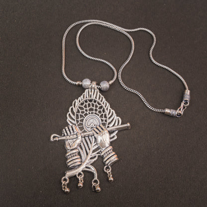 Bansuri Pendent Chain Set
