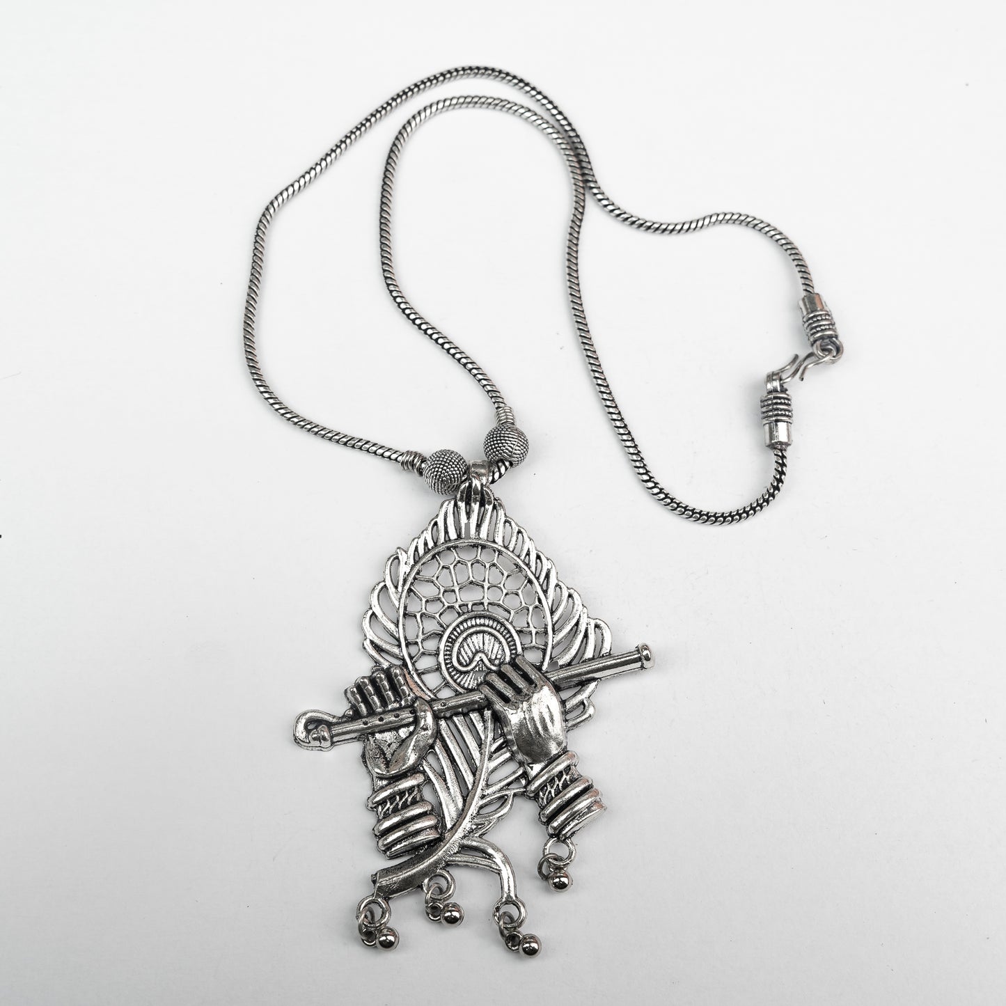 Bansuri Pendent Chain Set