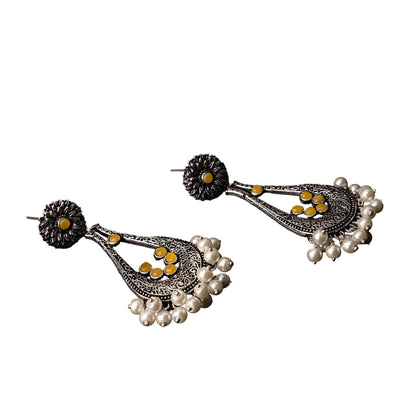 Shine Drop pearl dangler earring (Yellow)