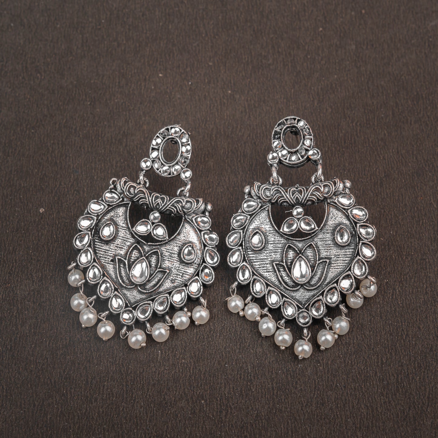 Phuljhadi prestine Dangler earrings (White)