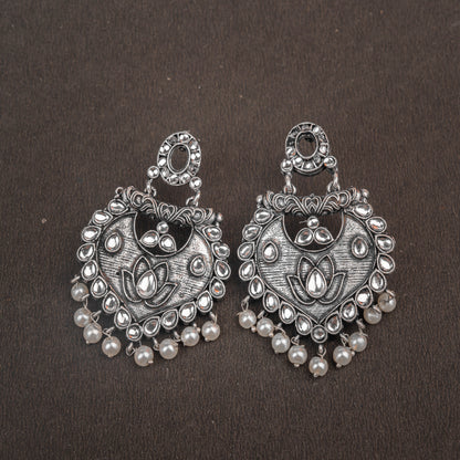 Phuljhadi prestine Dangler earrings (White)
