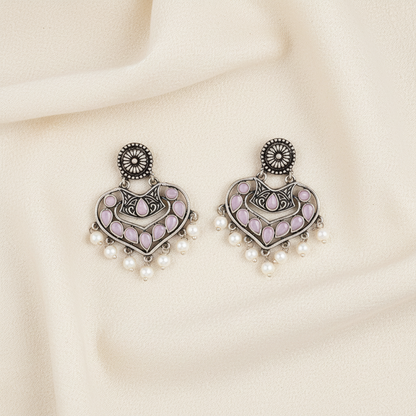 Patra dangler earrings (Baby Pink)
