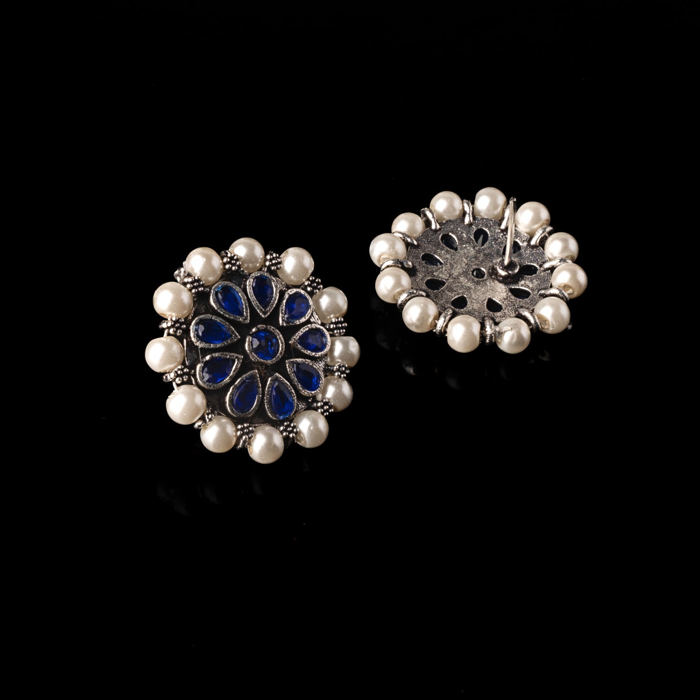 Stylish Brass Piped Neckpiece With Earrings Embellished With Blue Stone And Pearls
