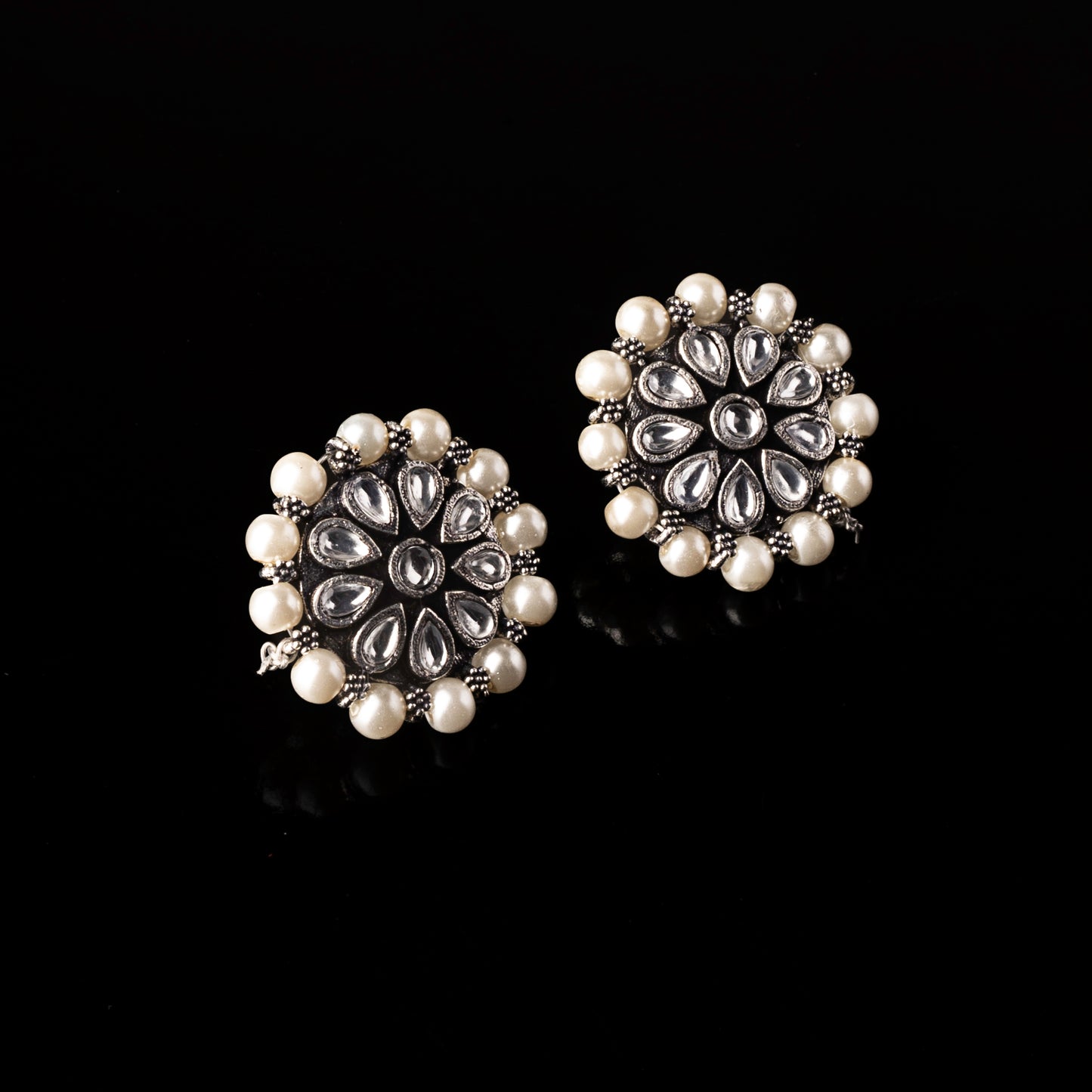 Stylish Brass Piped Neckpiece With Earrings Embellished With White Stone And Pearls