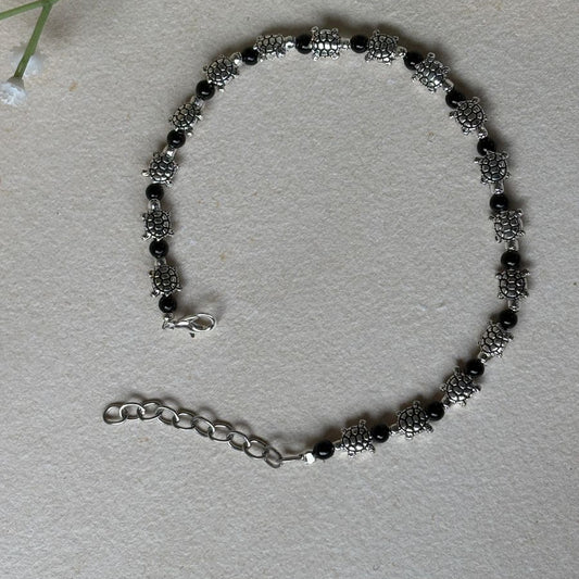 Tide&Trail beaded anklet (Black)