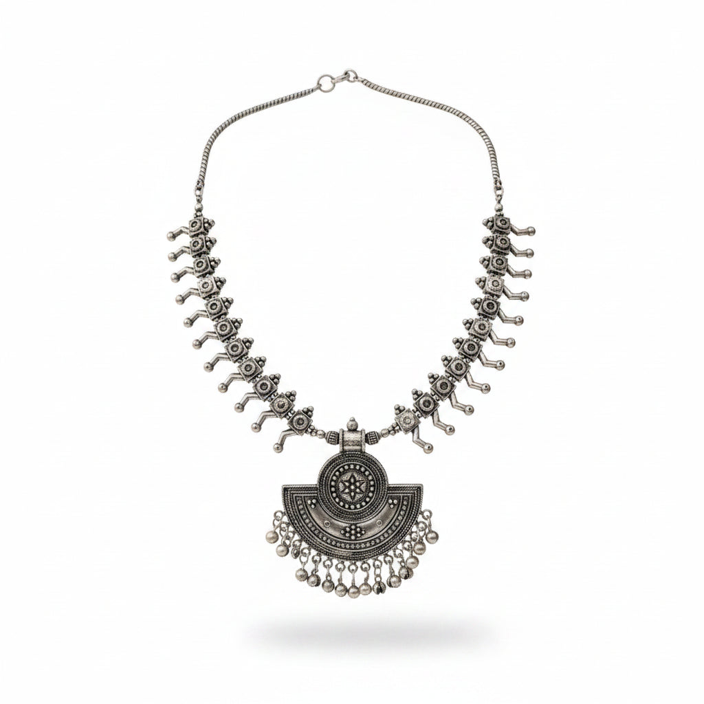 NEW Neckpiece