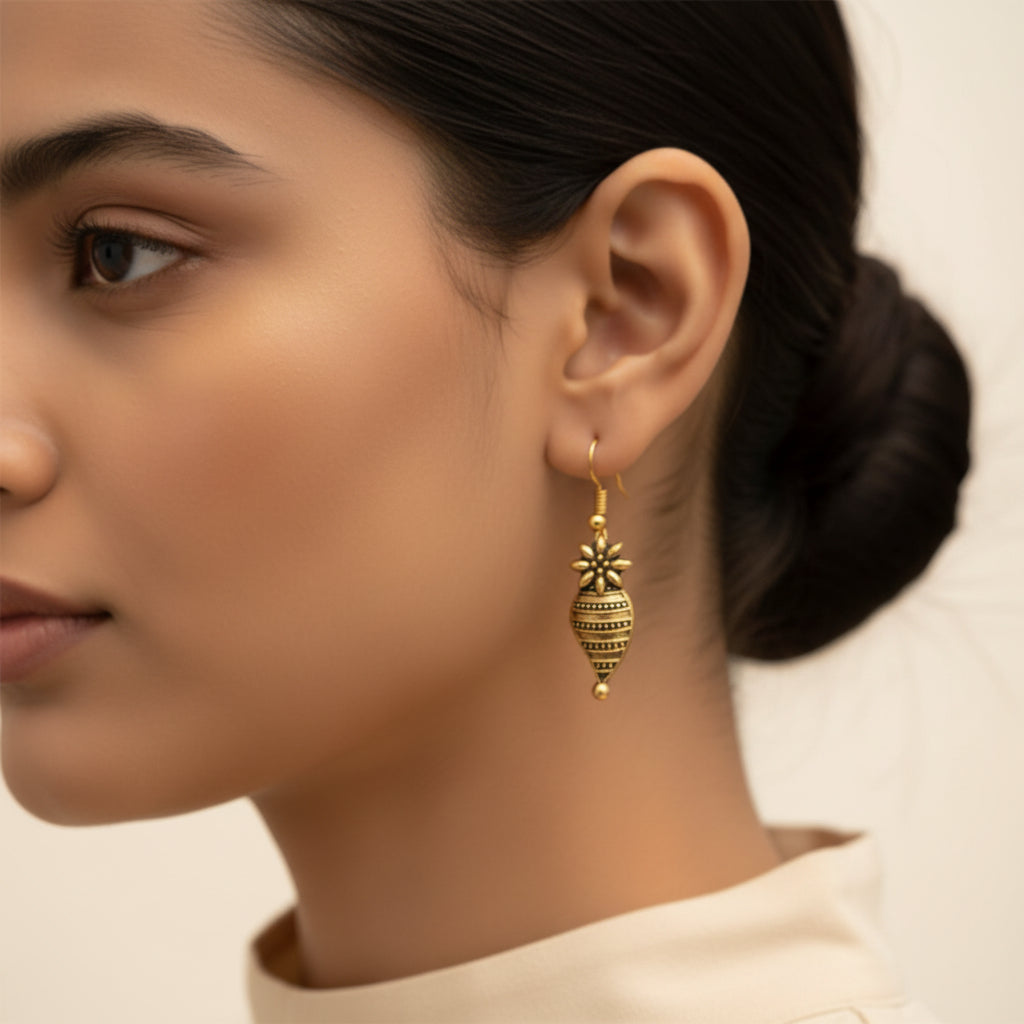 Bloom Charm Drop Earring