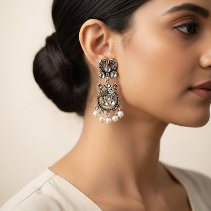 Neelkanth Dangler earrings (White)