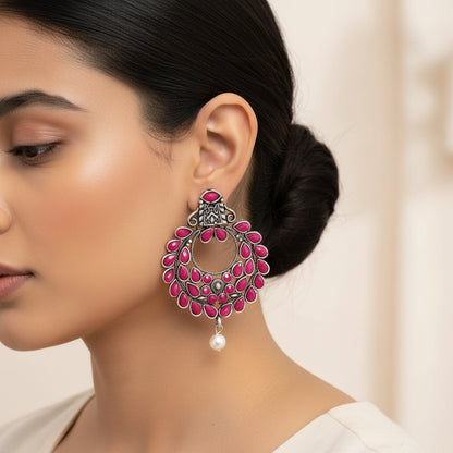 Diva Drops stud earrings (Red)