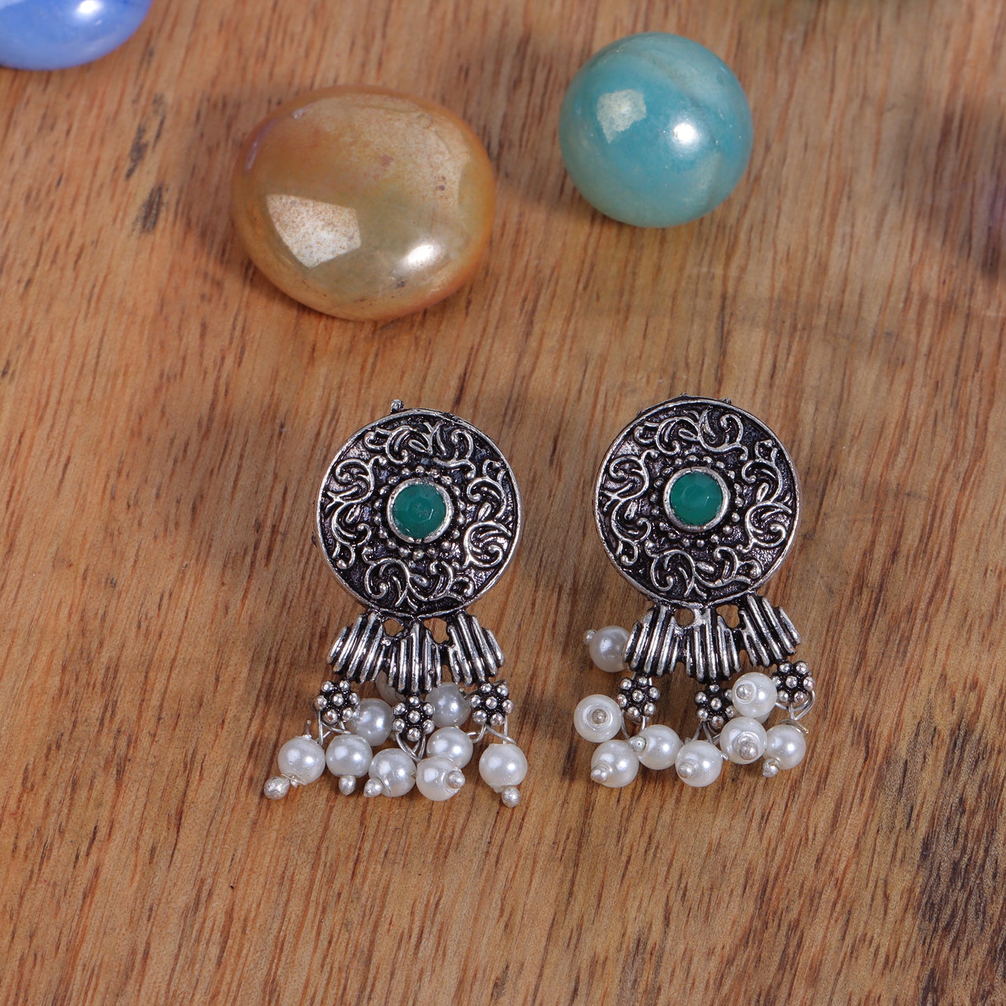 Button rays stud earring (Green)