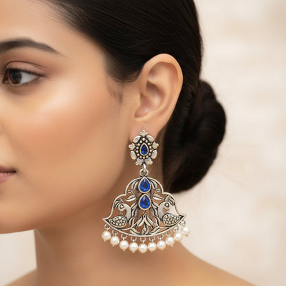 Morpatra dangler earrings (Blue)