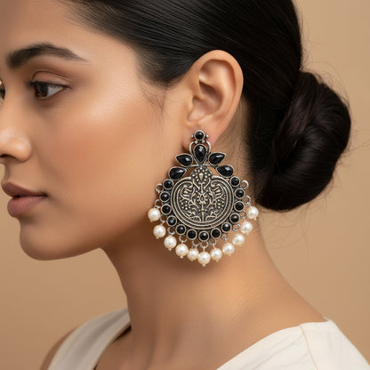 Royal flare stud earrings (Black)